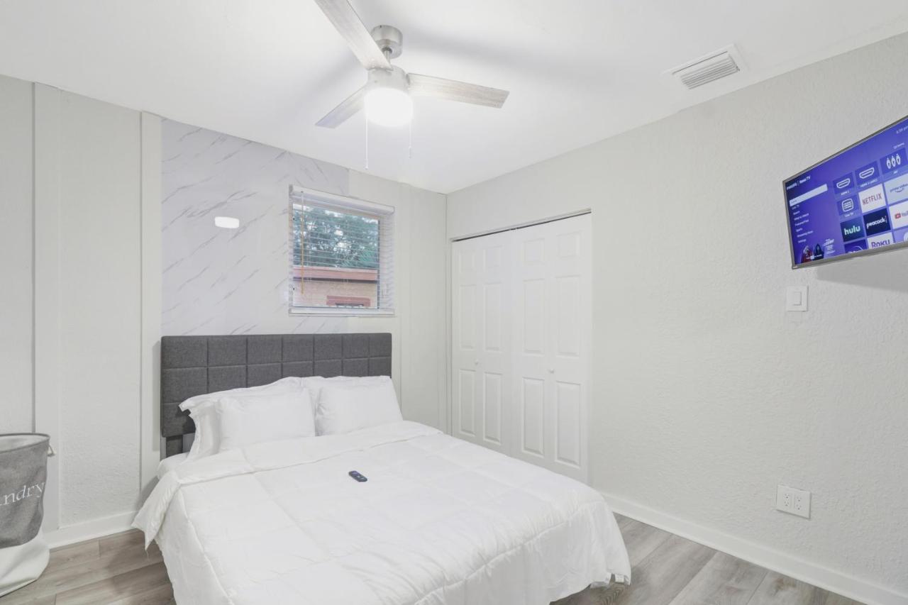 Spacious And Luxurious Home Centrally Located Between Miami And Ft. Lauderdale Miramar Exterior foto